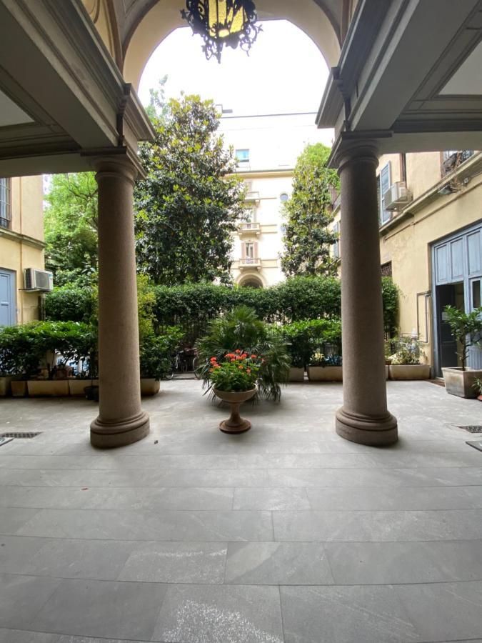 Hotel Atena Милано Екстериор снимка